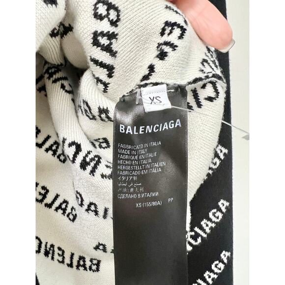 Balenciaga All Over Logo Long Sleeve Crewneck Sweater Black/White Womens Size XS - Picture 4 of 6